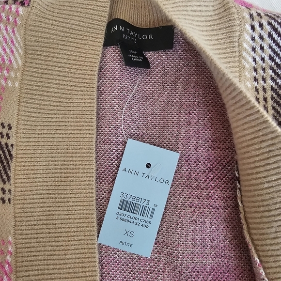 NWT Ann Taylor Plaid Boyfriend Cardigan - Picture 7 of 11